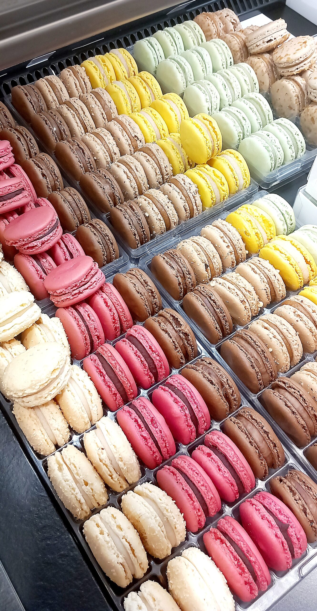 Macarons-Assortiement-Afleurdecacao-14-Caen